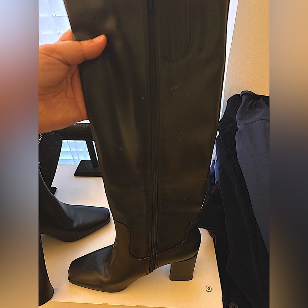 Kelly and Katie size 10…black knee high boots